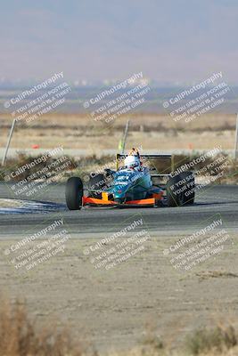 media/Nov-17-2024-CalClub SCCA (Sun) [[5252d9c58e]]/Group 3/Qual (Star Mazda Entrance)/